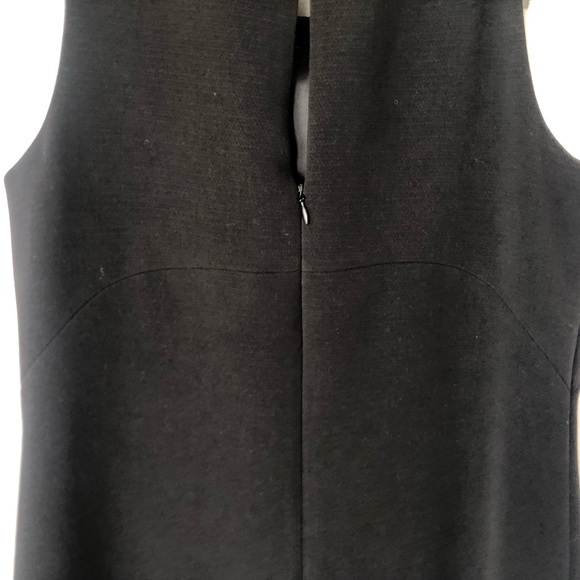 White House Black Market Sleeveless Dress Rhinestone Faux Pearl Size 4 - Picture 9 of 14